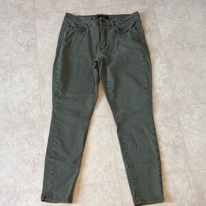 Banana Republic Curvy Skinny Jean in Olive Green